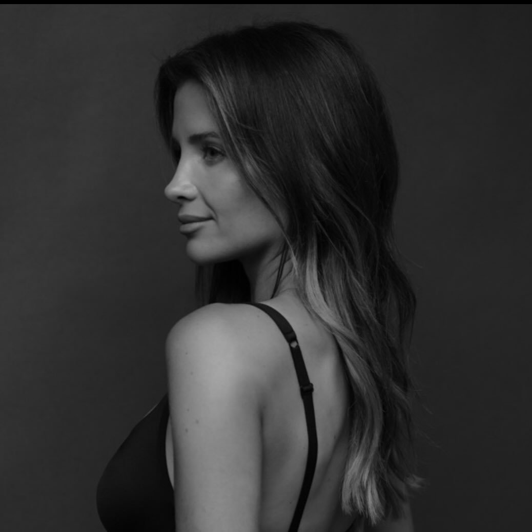 Naomie Olindo
