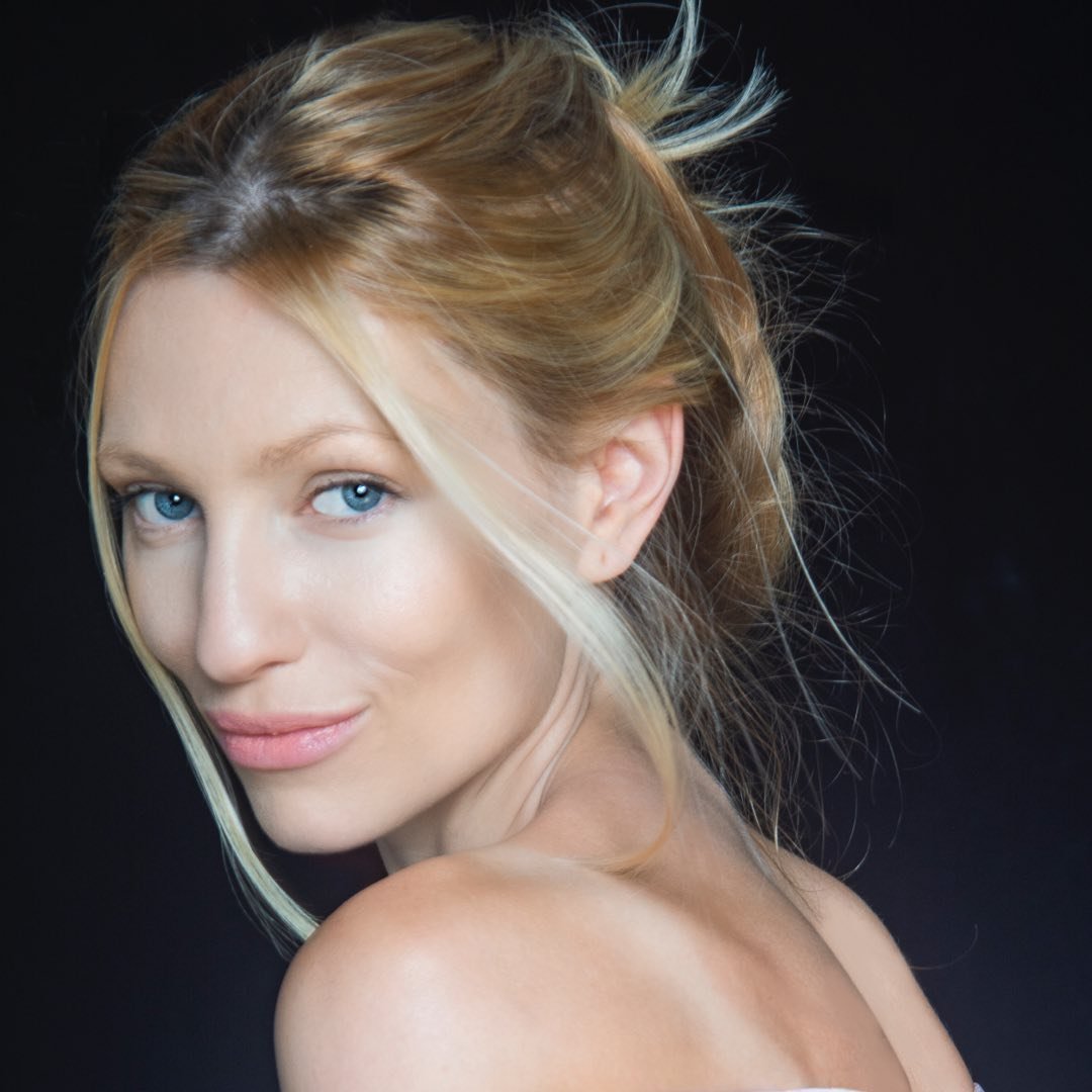 Olesia Smith