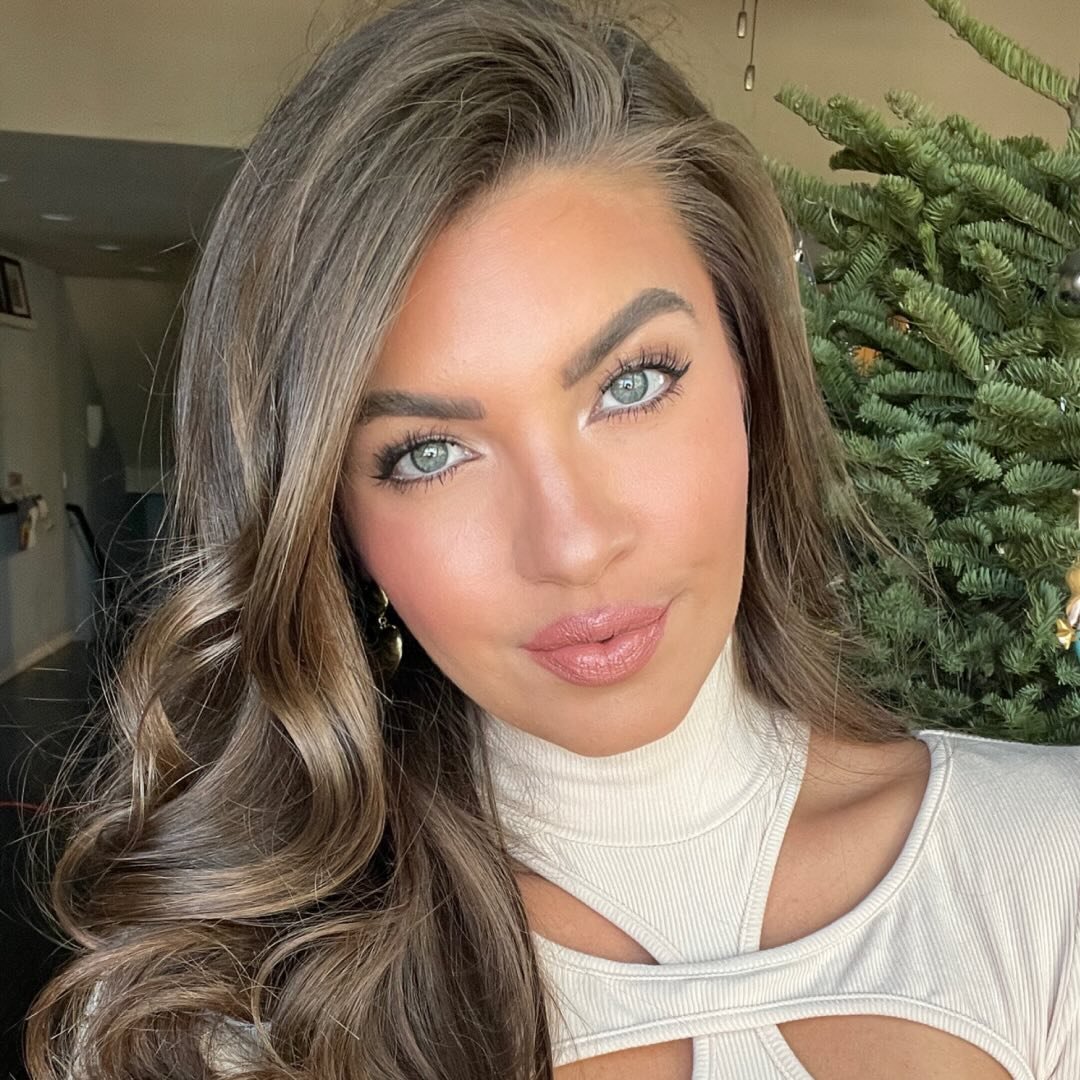 Angela Amezcua