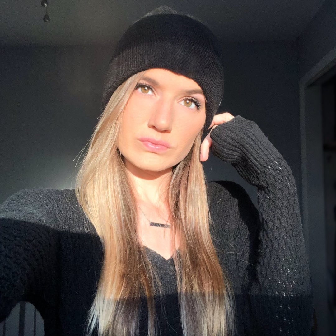 Carly Taylor Lobdell